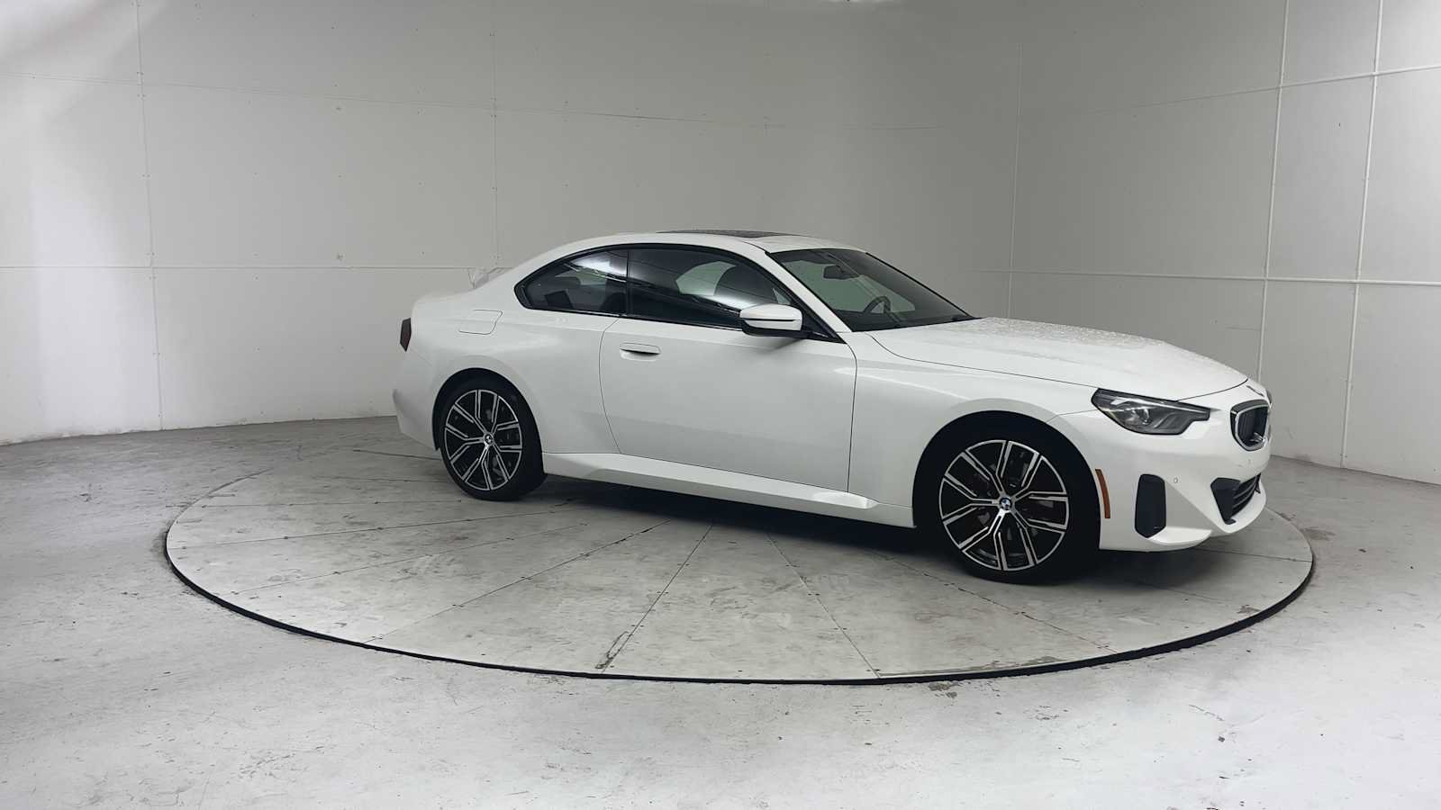 Used 2023 BMW 230i xDrive Coupe w/ Premium Package AWD/4WD image 8