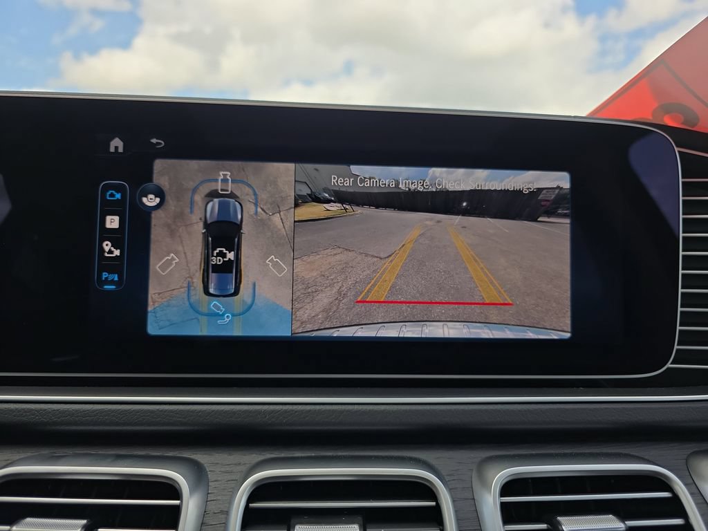 New 2026 Mercedes-Benz GLS 450 4MATIC image 25