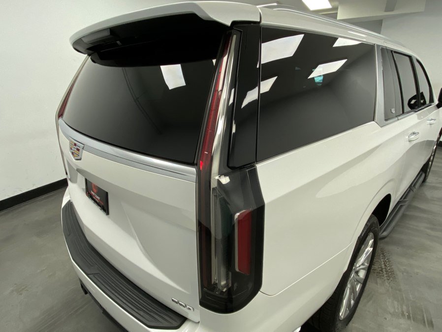 Used 2021 Cadillac Escalade ESV Premium Luxury AWD/4WD image 14