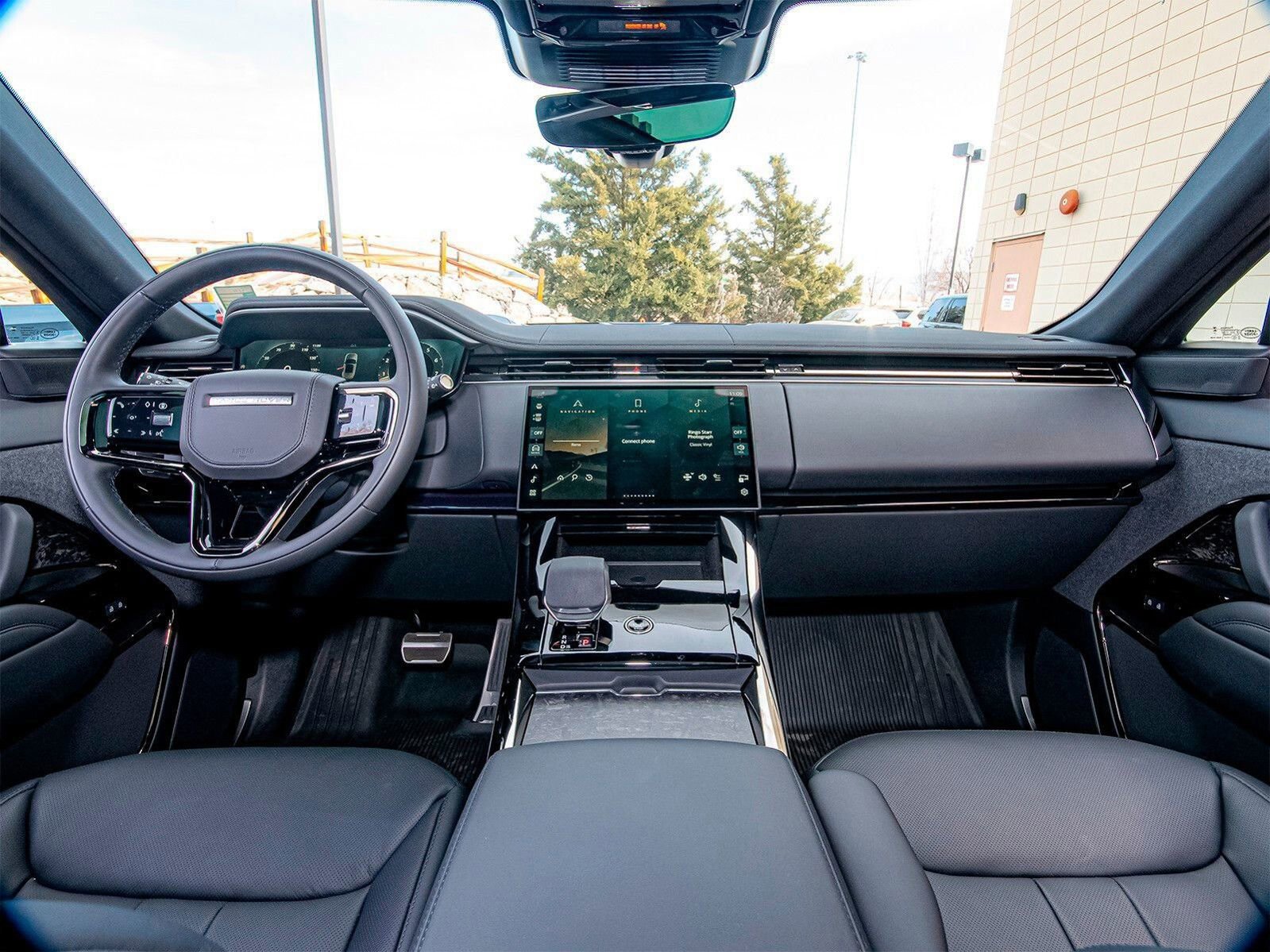 New 2025 Land Rover Range Rover Sport Dynamic SE image 38