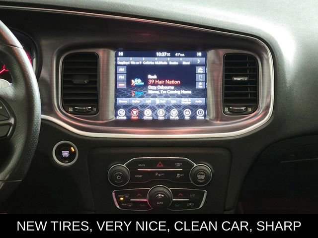 Used 2017 Dodge Charger SXT w/ Rallye Group image 22
