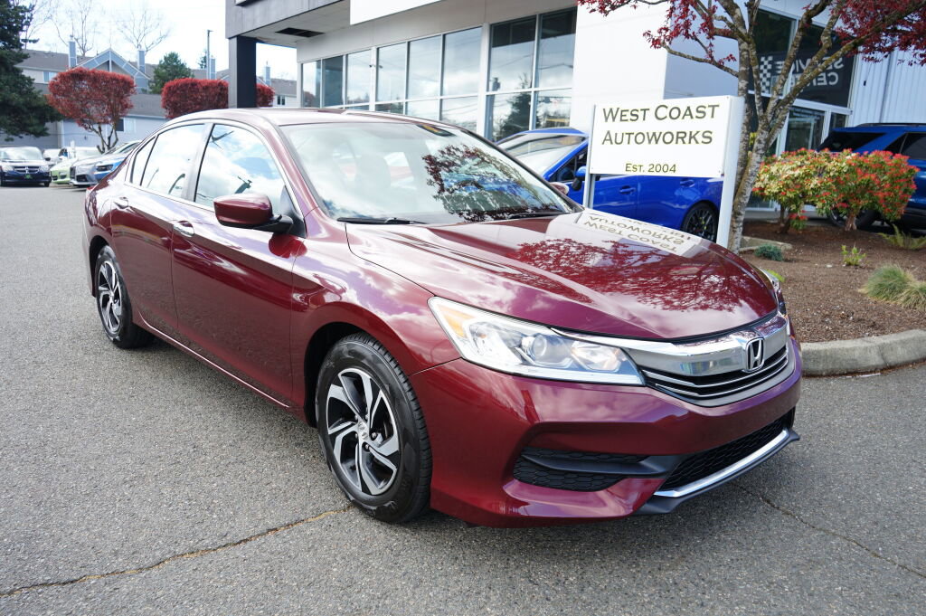 Used 2017 Honda Accord LX image 7