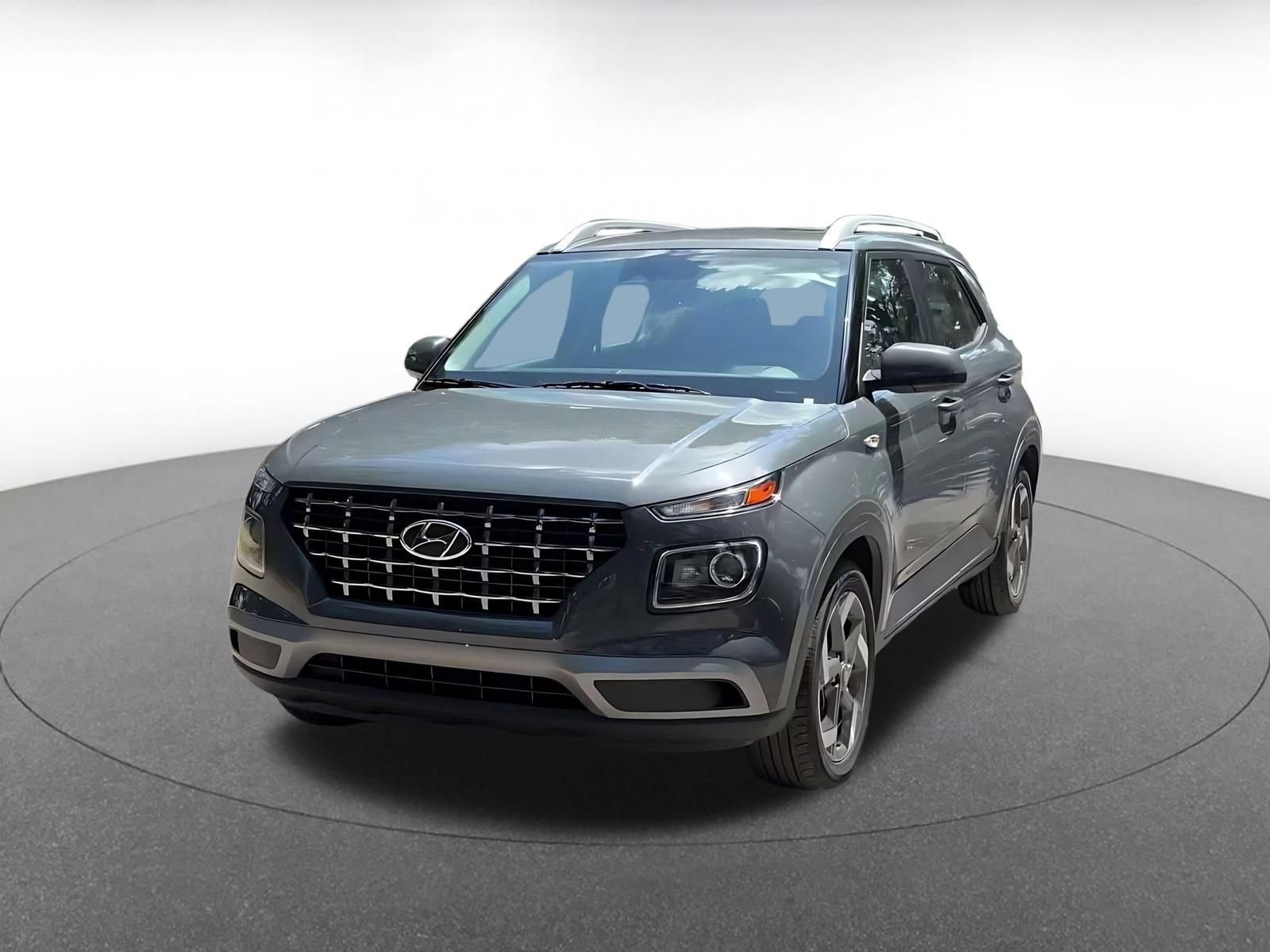 Used 2025 Hyundai Venue SEL FWD image 7
