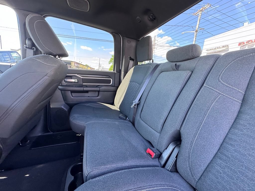 Used 2025 RAM 2500 Big Horn AWD/4WD image 18