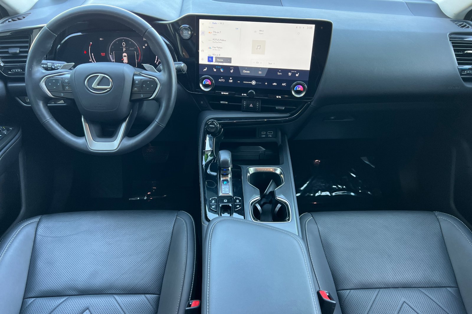 Used 2022 Lexus NX 350 AWD w/ Luxury Package image 13