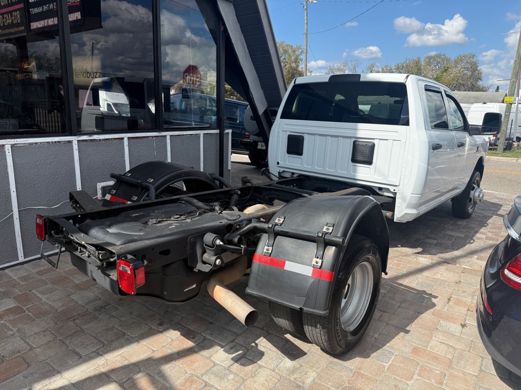 Used 2023 RAM 3500 Tradesman RWD image 4