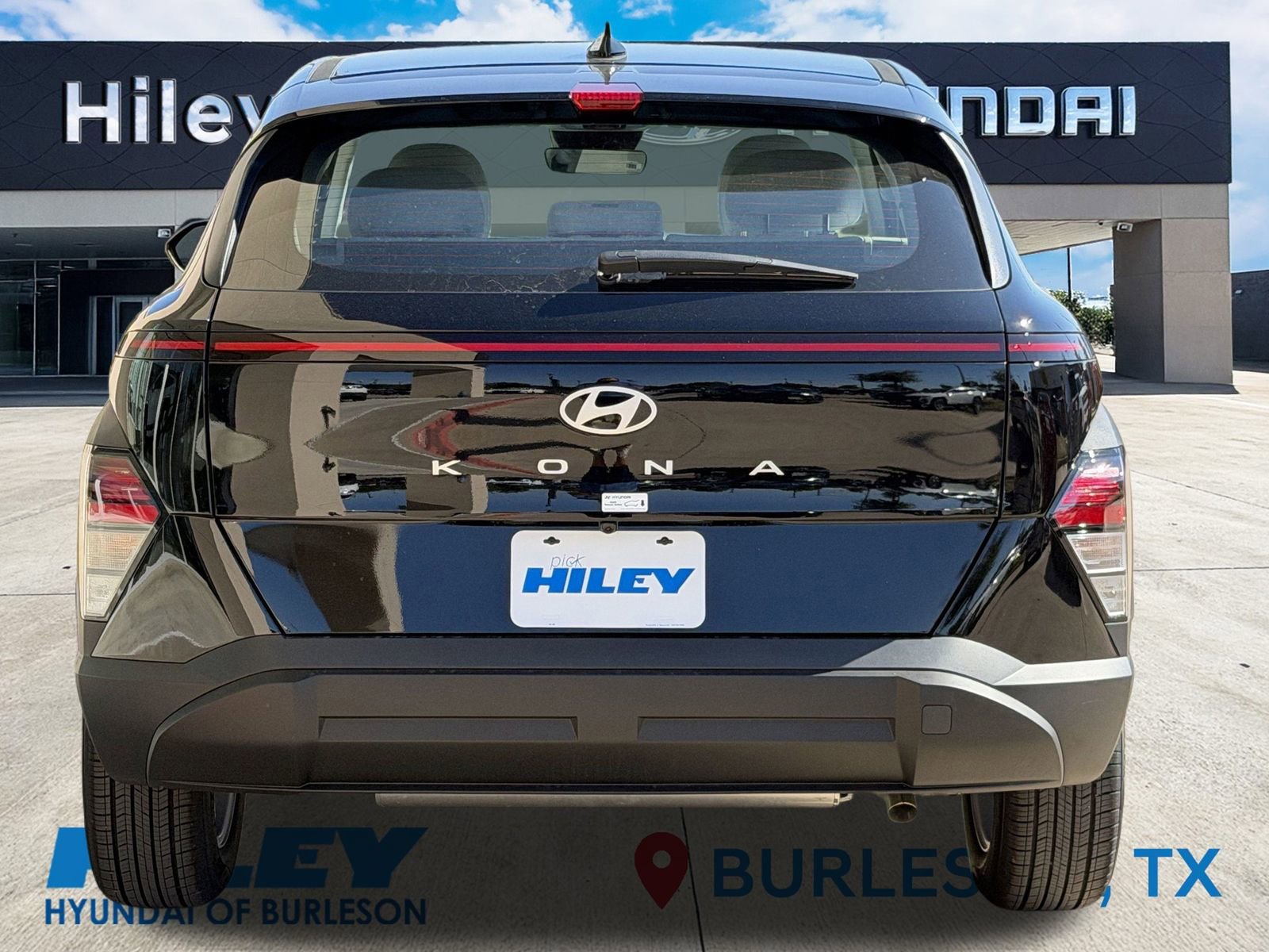 New 2026 Hyundai Kona SE FWD image 3