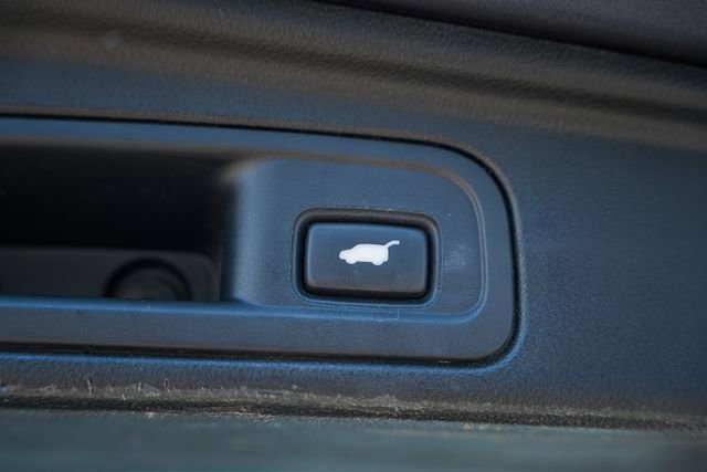 Used 2017 Honda Pilot Touring image 11