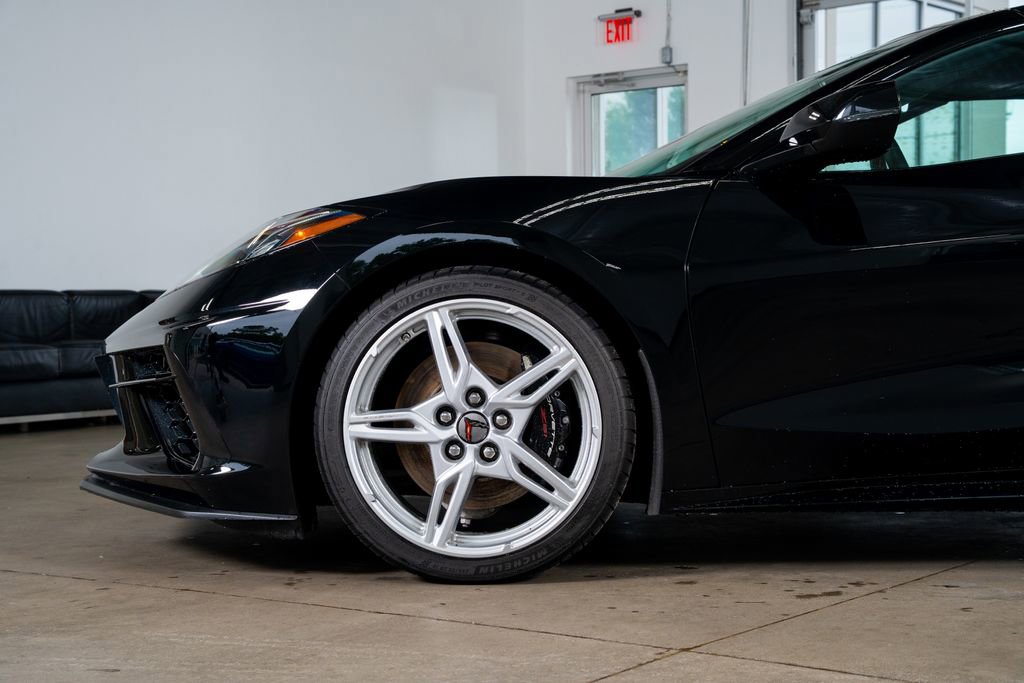 Used 2023 Chevrolet Corvette Stingray Premium Conv w/ Z51 Performance Package RWD image 26