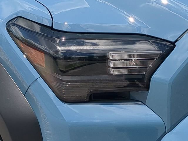 New 2026 Toyota 4Runner SR5 AWD/4WD image 10