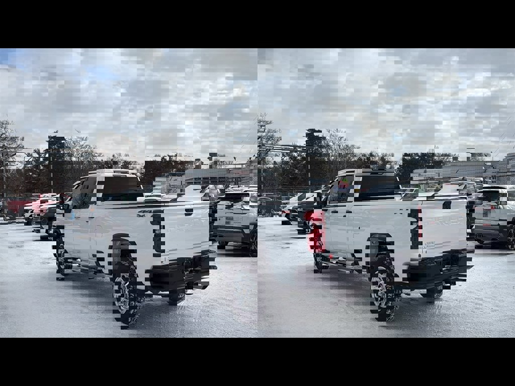 Used 2024 Chevrolet Silverado 3500 W/T w/ WT Convenience Package image 4