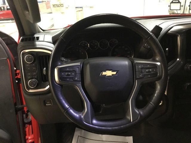 Used 2022 Chevrolet Silverado 1500 LT w/ Z71 Off-Road Package image 34