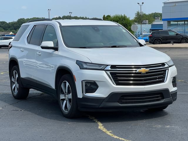 Certified 2023 Chevrolet Traverse LT w/ LT Premium Package AWD/4WD image 18