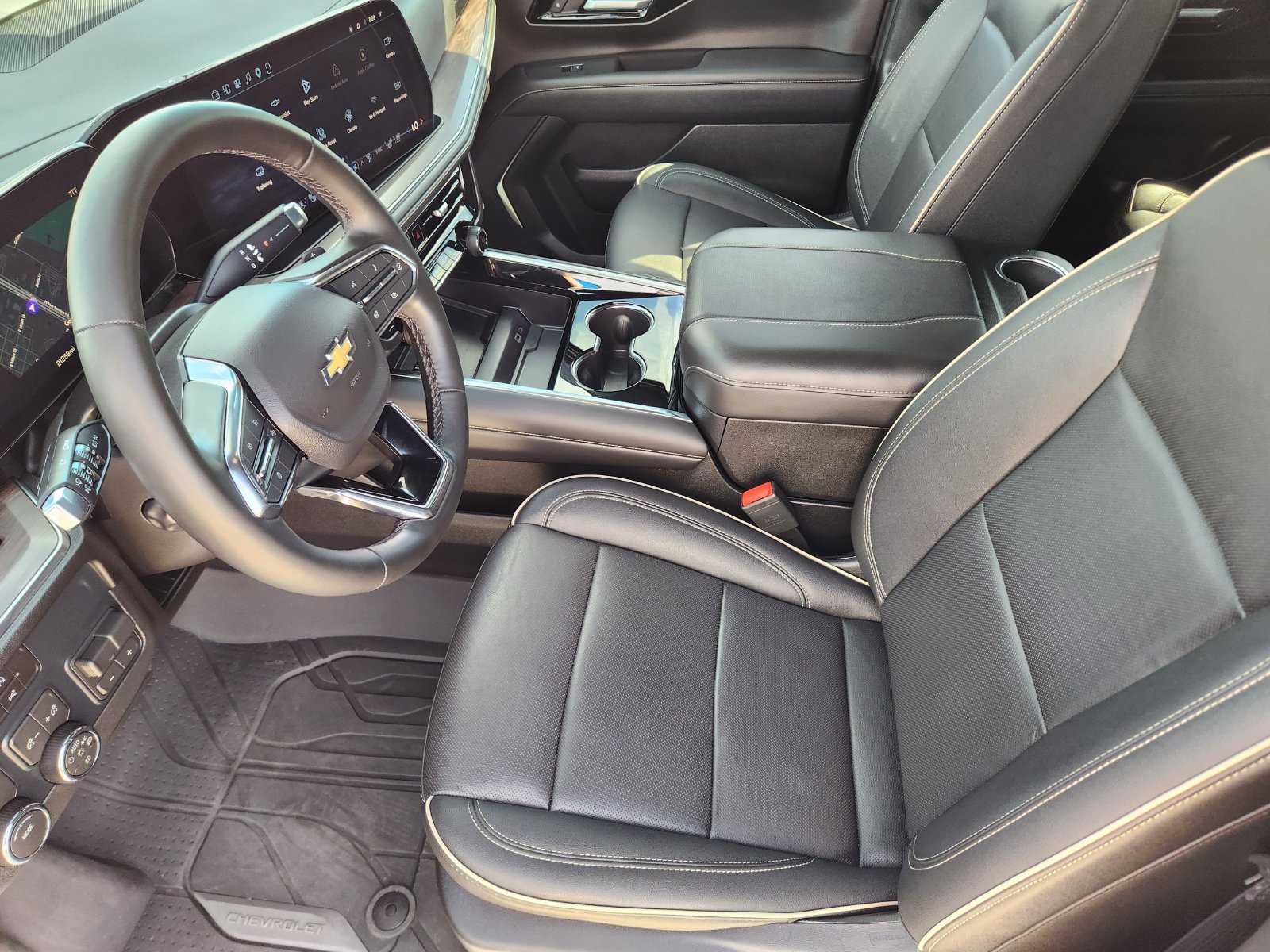 Used 2026 Chevrolet Tahoe Premier w/ Sun And Tow Package RWD image 14