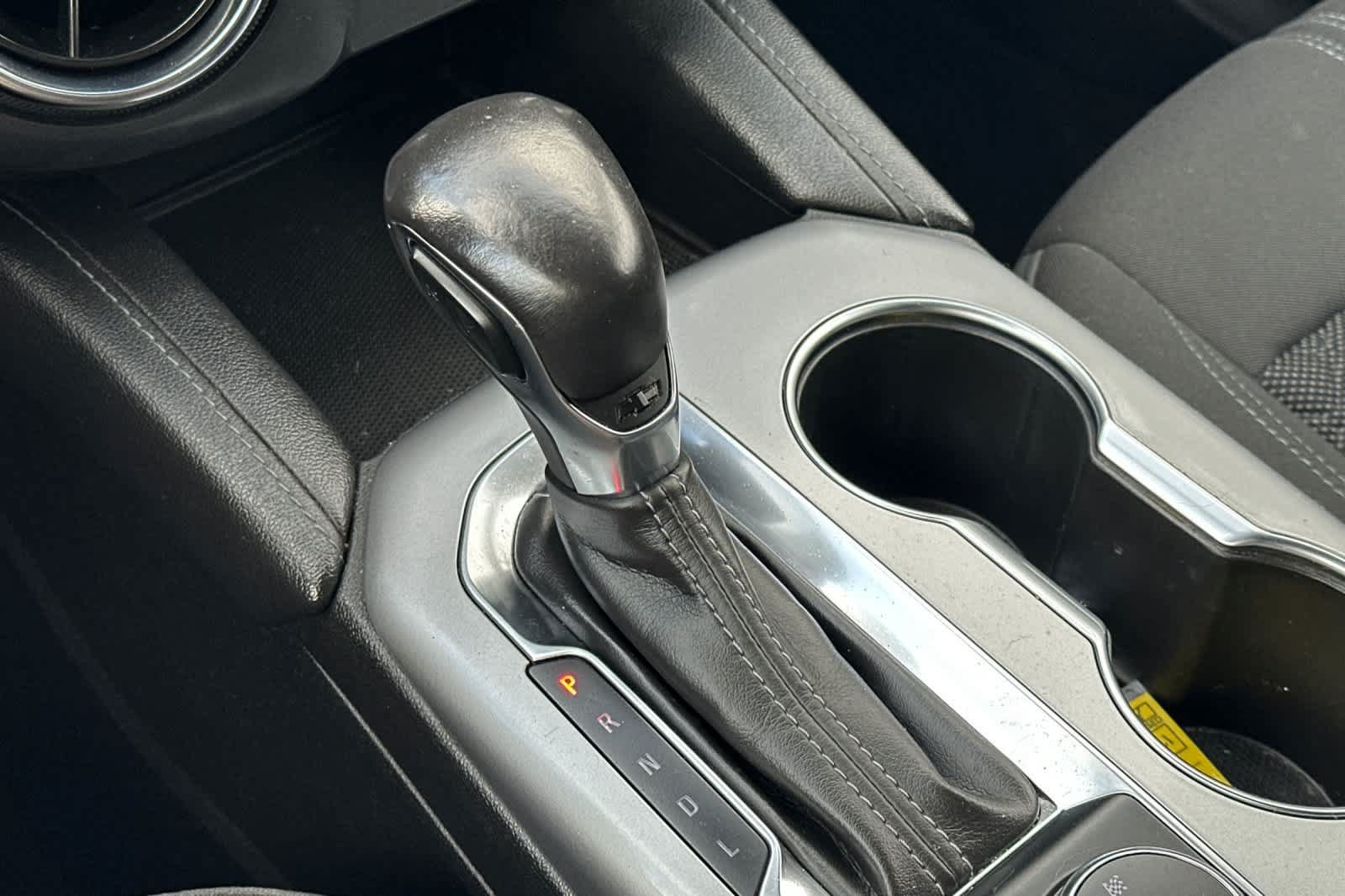 Used 2020 Chevrolet Blazer LT FWD image 26
