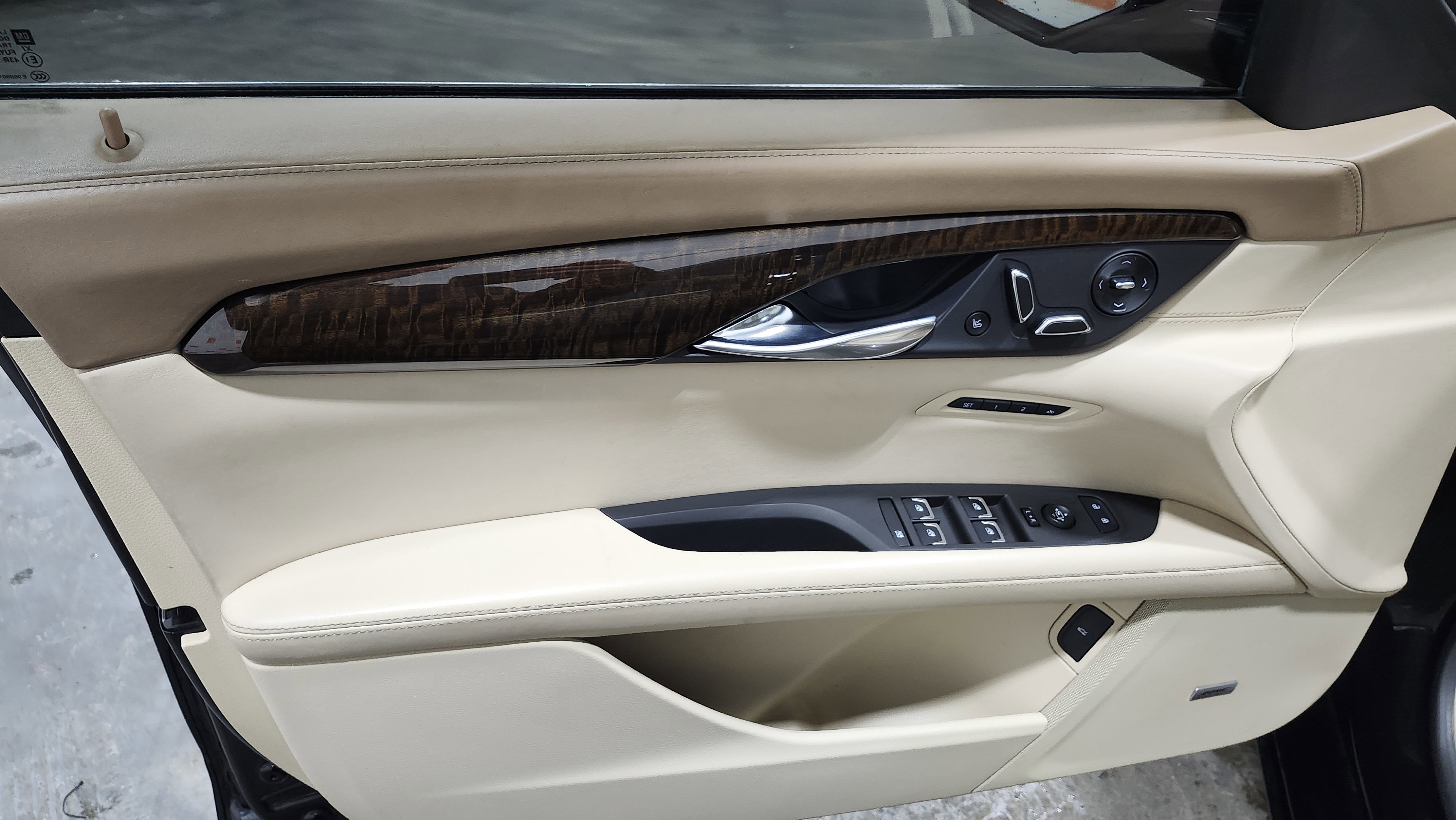 Used 2018 Cadillac CT6 Platinum image 29