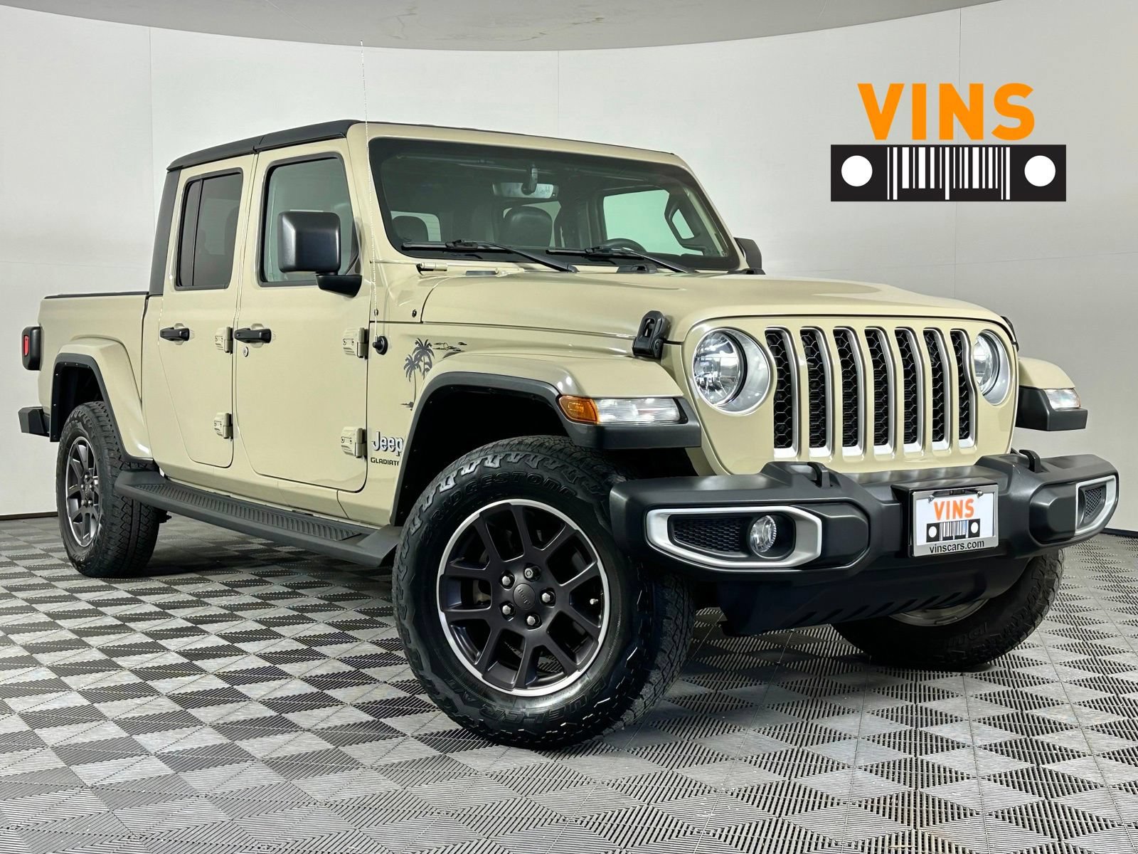 Used 2022 Jeep Gladiator Overland w/ Popular Equipment Package