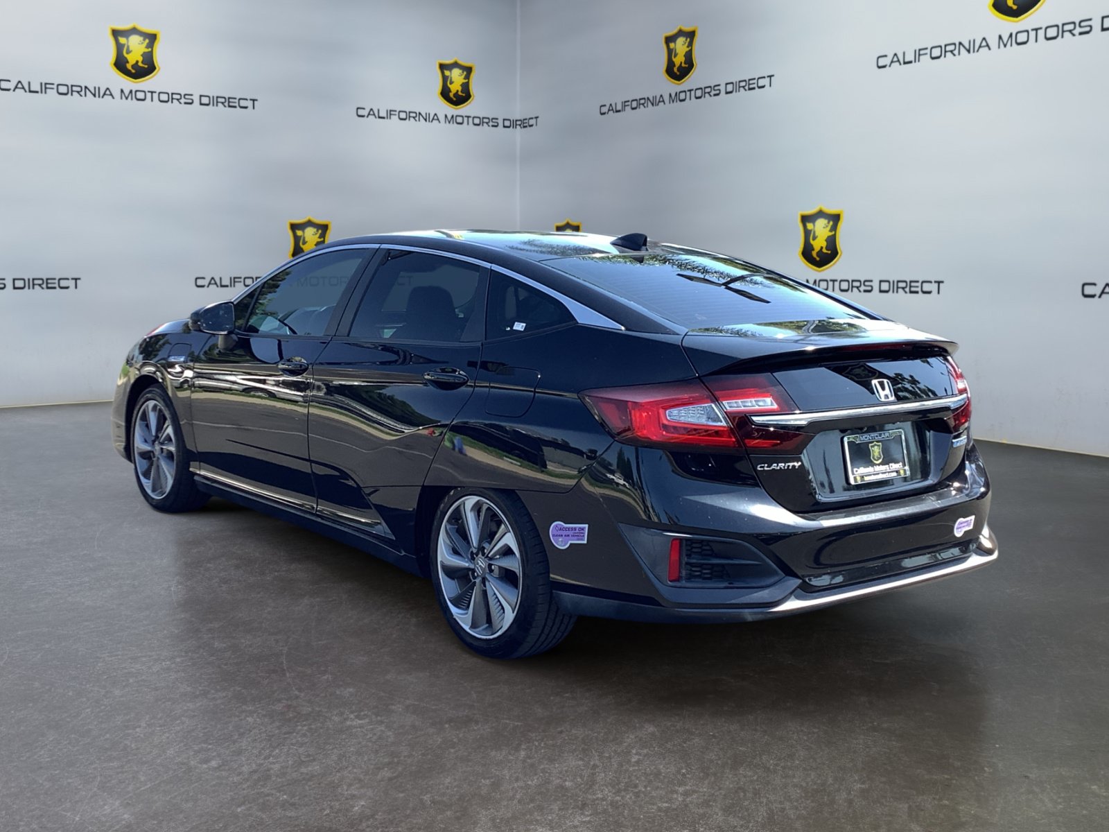 Used 2018 Honda Clarity Plug-In Hybrid image 3