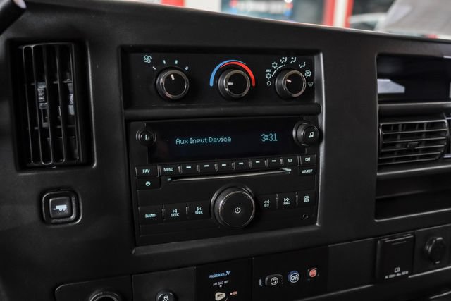 Used 2017 Chevrolet Express 3500 LT w/ LT Preferred Equipment Group RWD image 27