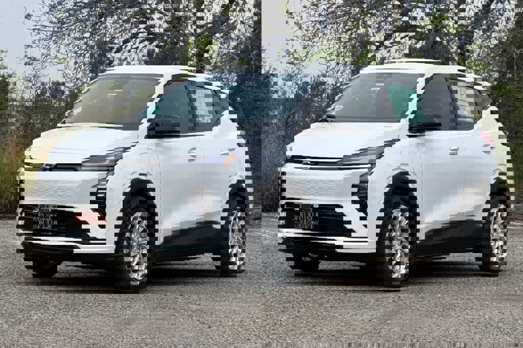 New 2027 Chevrolet Bolt LT w/ Comfort Package image 8