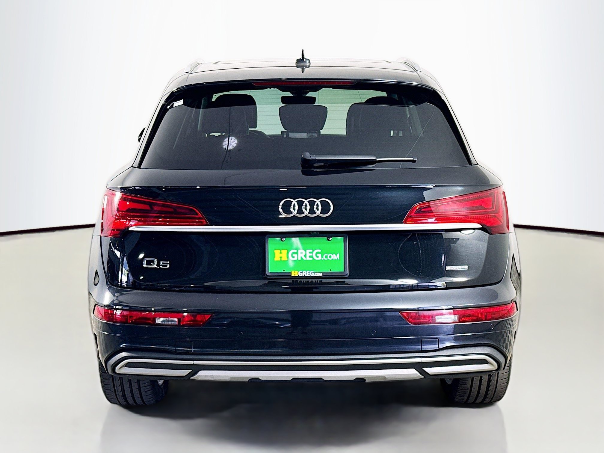 Used 2021 Audi Q5 2.0T Premium Plus w/ Premium Plus Package AWD/4WD image 8