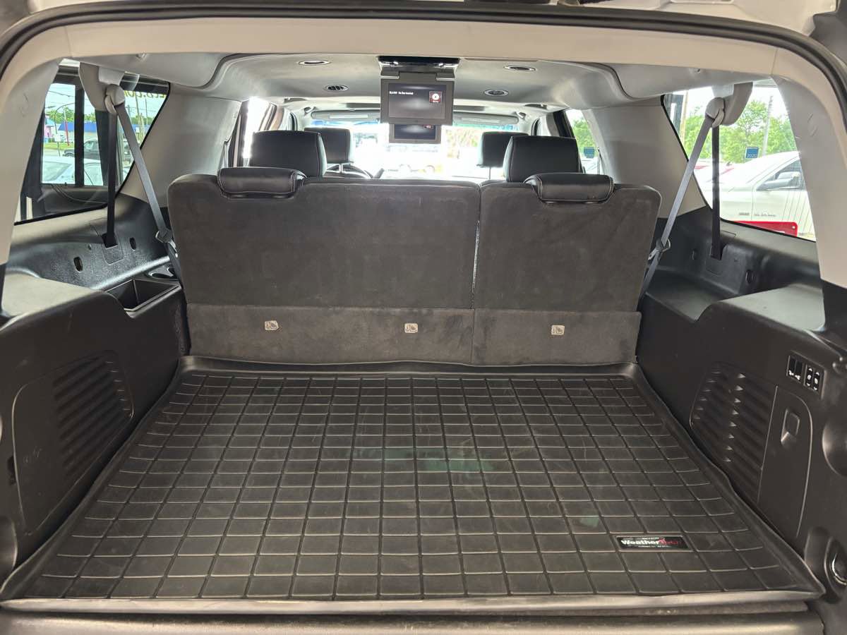 Used 2016 GMC Yukon XL Denali w/ Open Road Package RWD image 29