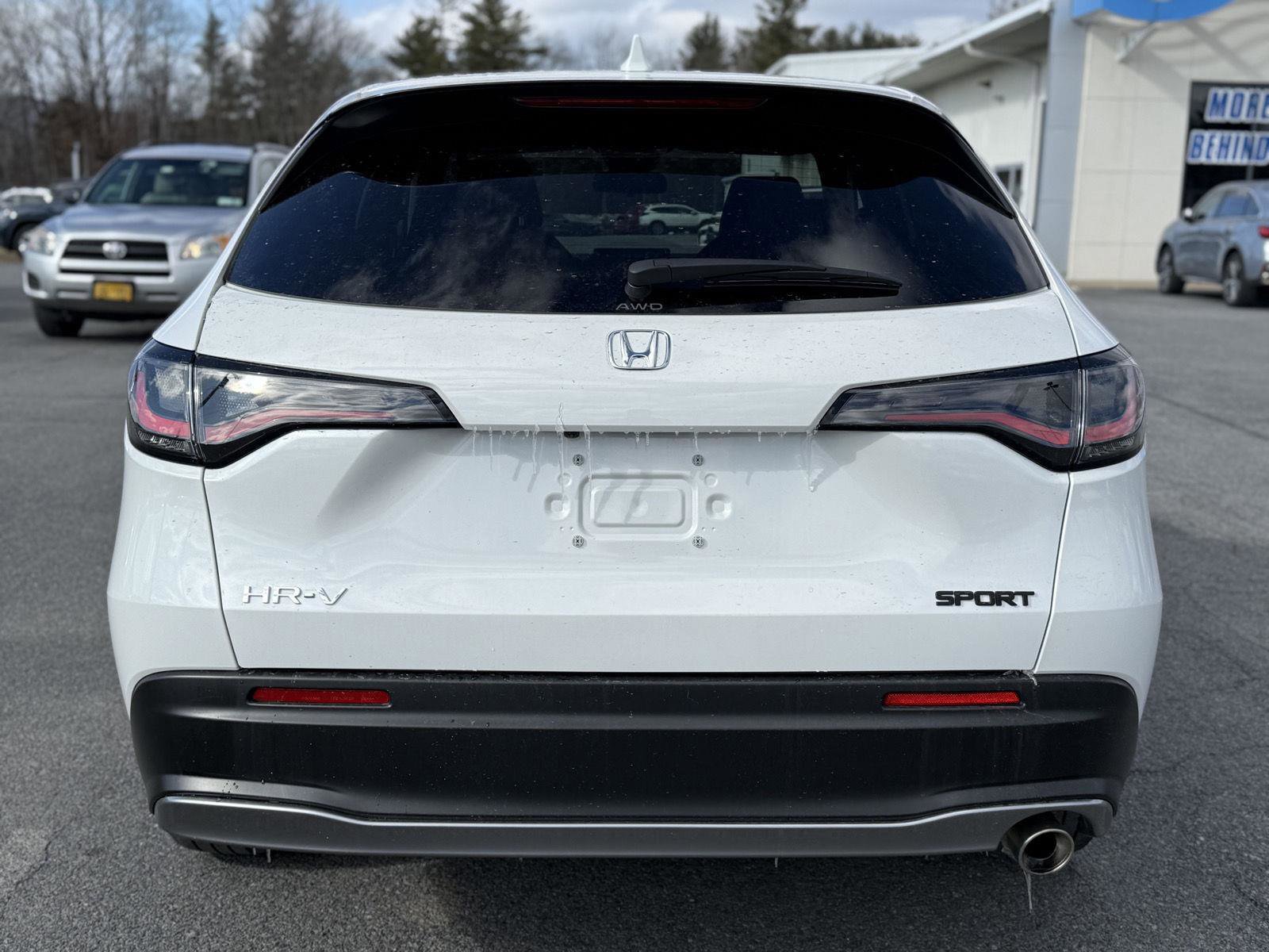 Certified 2024 Honda HR-V Sport image 6