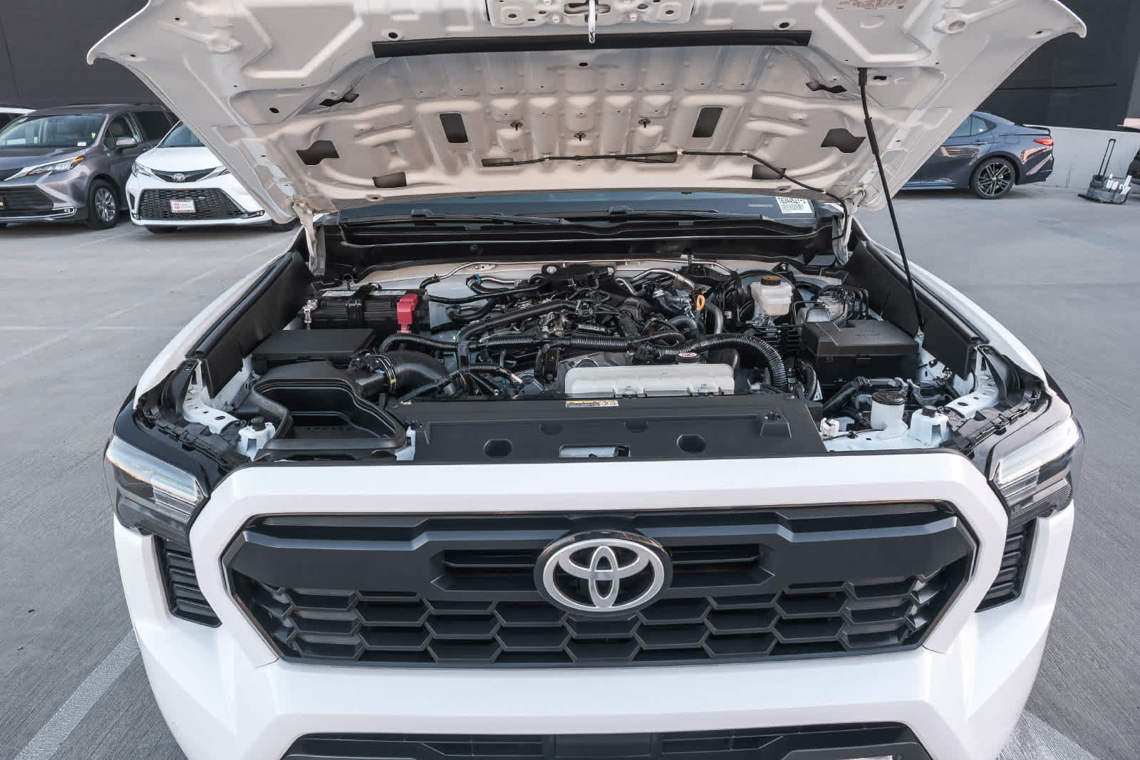 Certified 2024 Toyota Tacoma TRD Sport w/ TRD Sport Upgrade Package AWD/4WD image 28