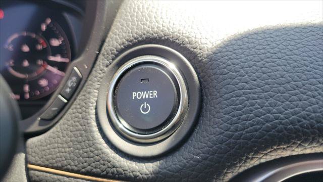 Certified 2025 MAZDA CX-90 Plug-In Hybrid w/Premium Sport AWD/4WD image 32