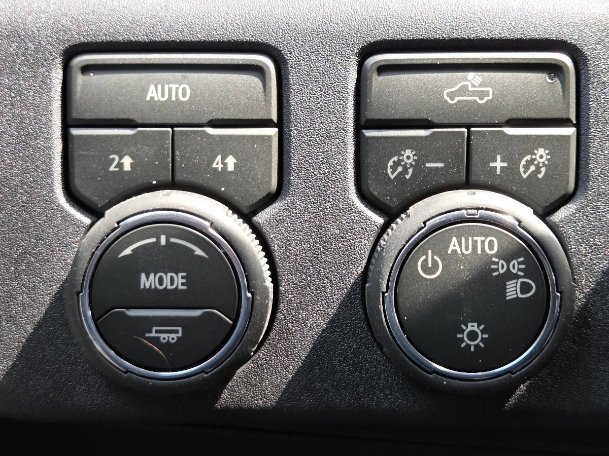 New 2026 Chevrolet Silverado 1500 LT AWD/4WD image 6