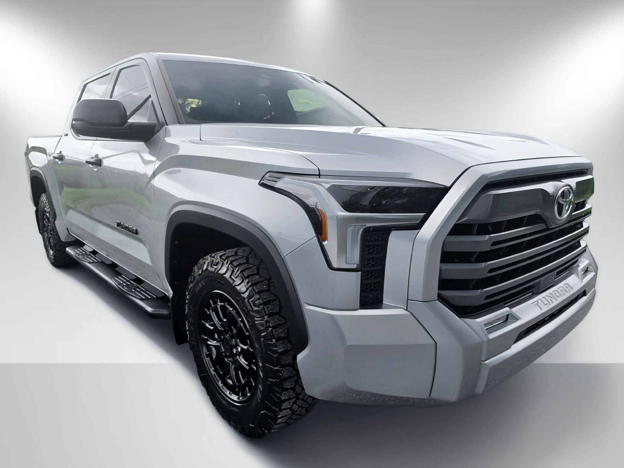 Used 2026 Toyota Tundra SR5 RWD image 3