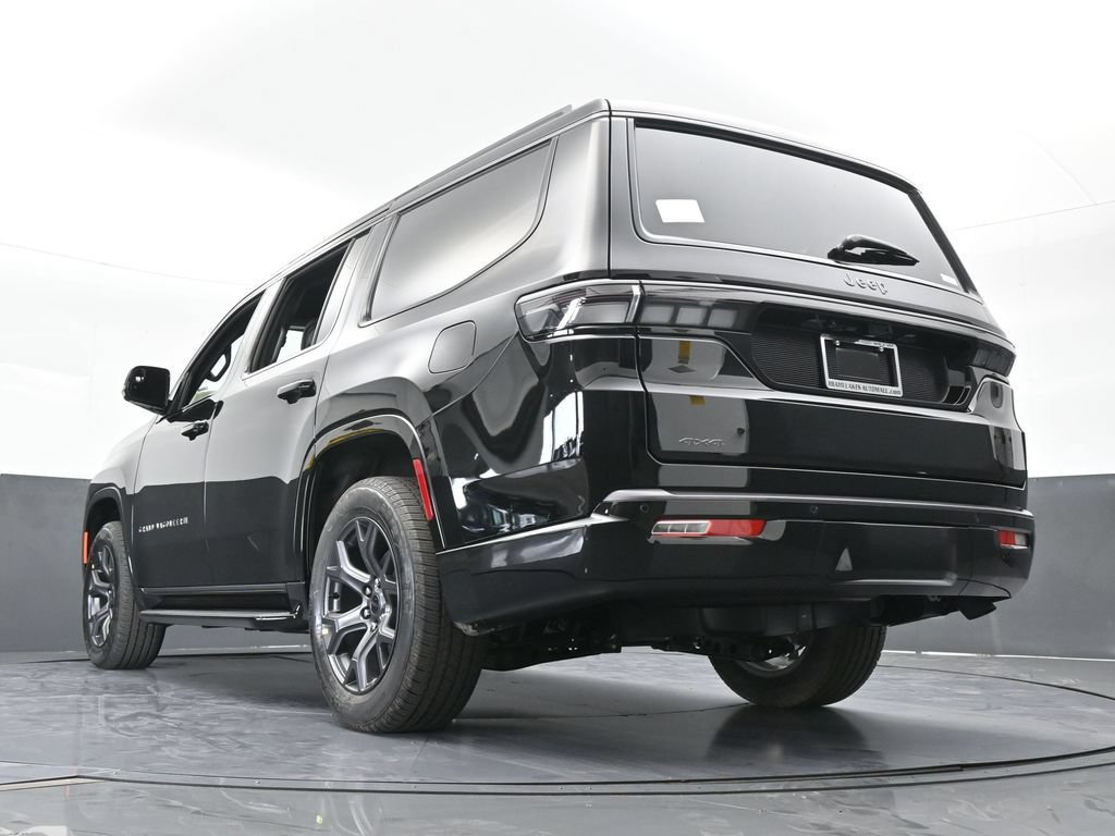 New 2026 Jeep Grand Wagoneer Limited AWD/4WD image 57