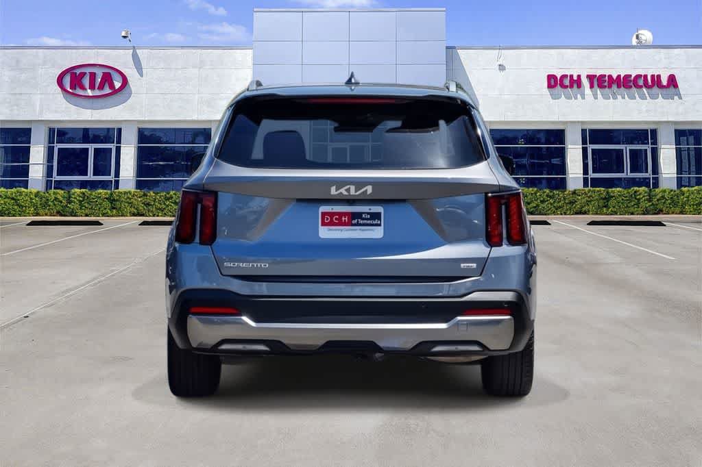 Certified 2025 Kia Sorento EX AWD/4WD image 5
