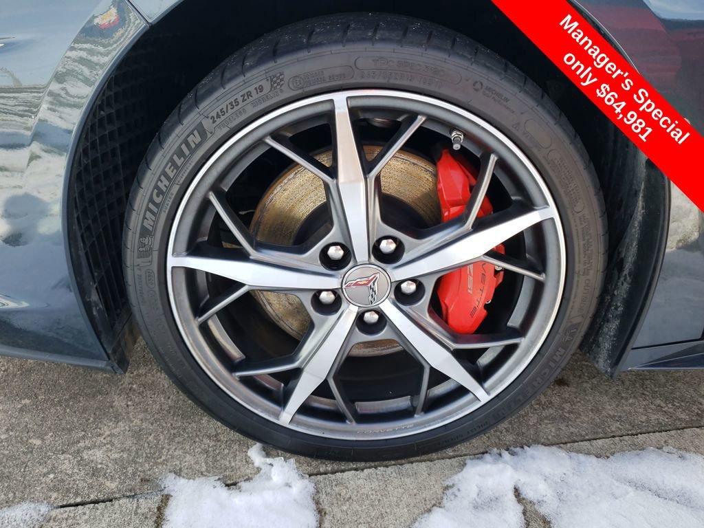 Used 2020 Chevrolet Corvette Stingray Premium Cpe w/ 3LT Preferred Equipment Group image 27