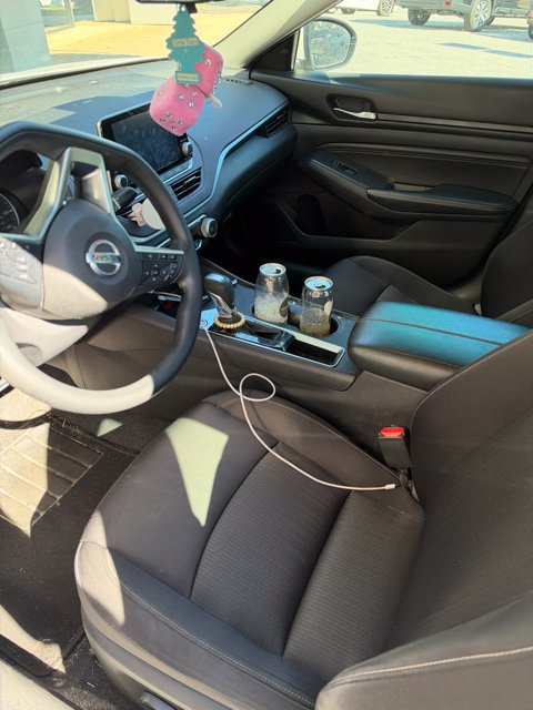 Used 2020 Nissan Altima 2.5 S w/ Driver Assist Package FWD image 11