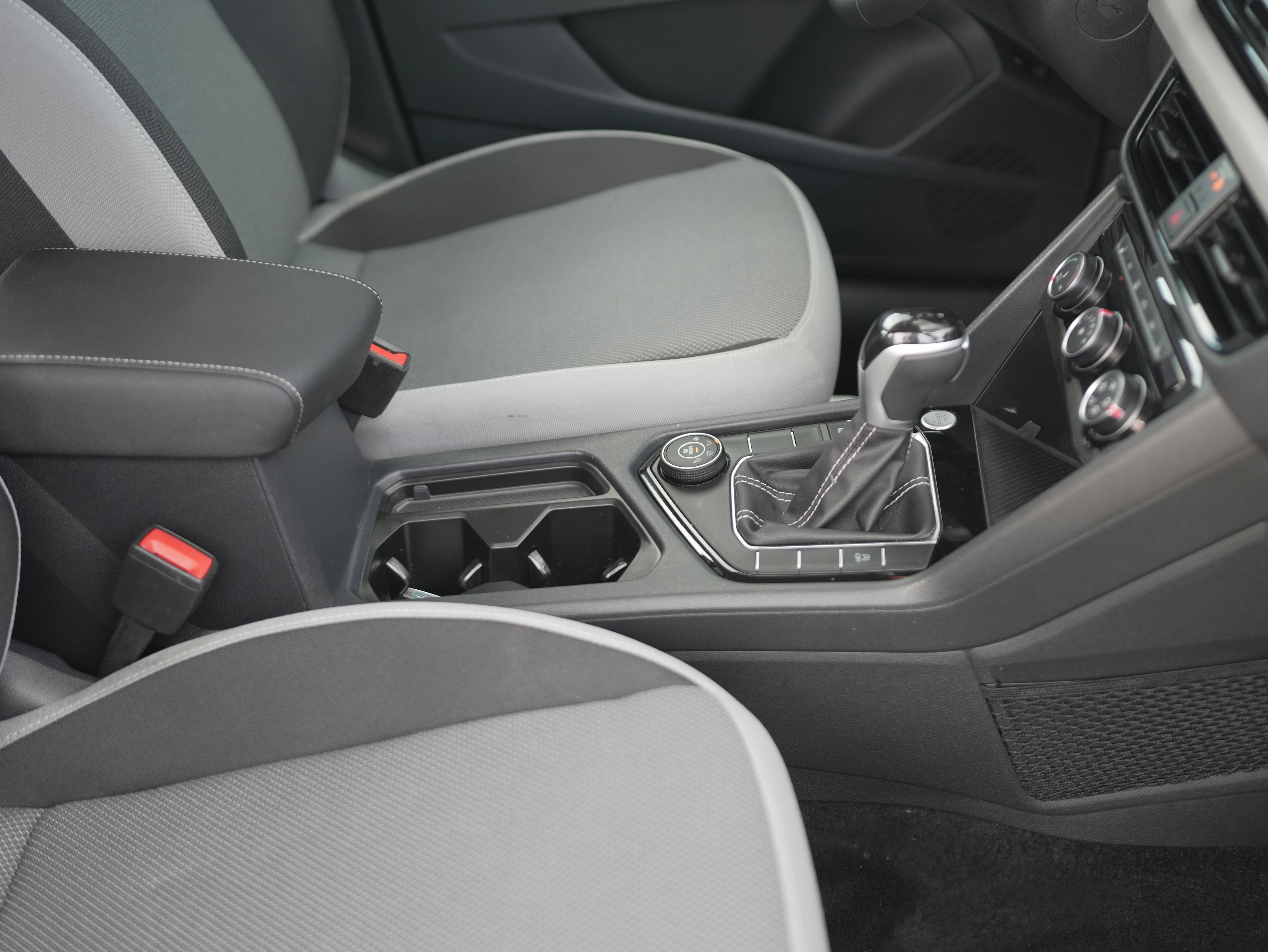 Certified 2024 Volkswagen Taos S image 18