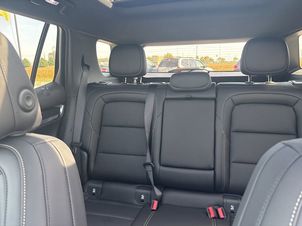 New 2026 GMC Terrain Elevation w/ Elevation Premium Package image 41