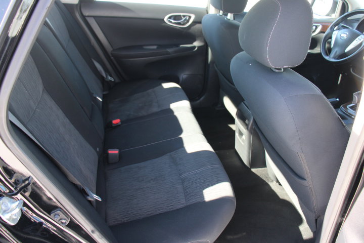 Used 2014 Nissan Sentra SL w/ Electronics Package FWD image 16