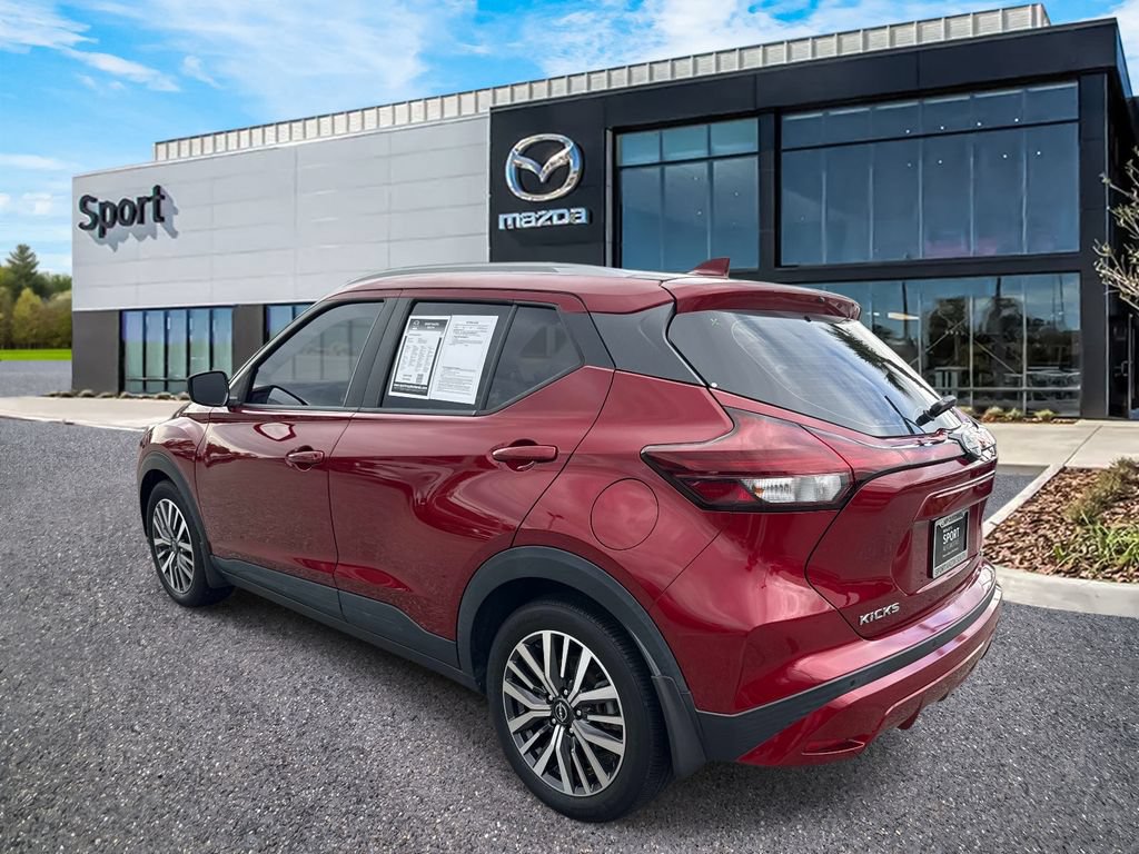 Used 2022 Nissan Kicks SV FWD image 6