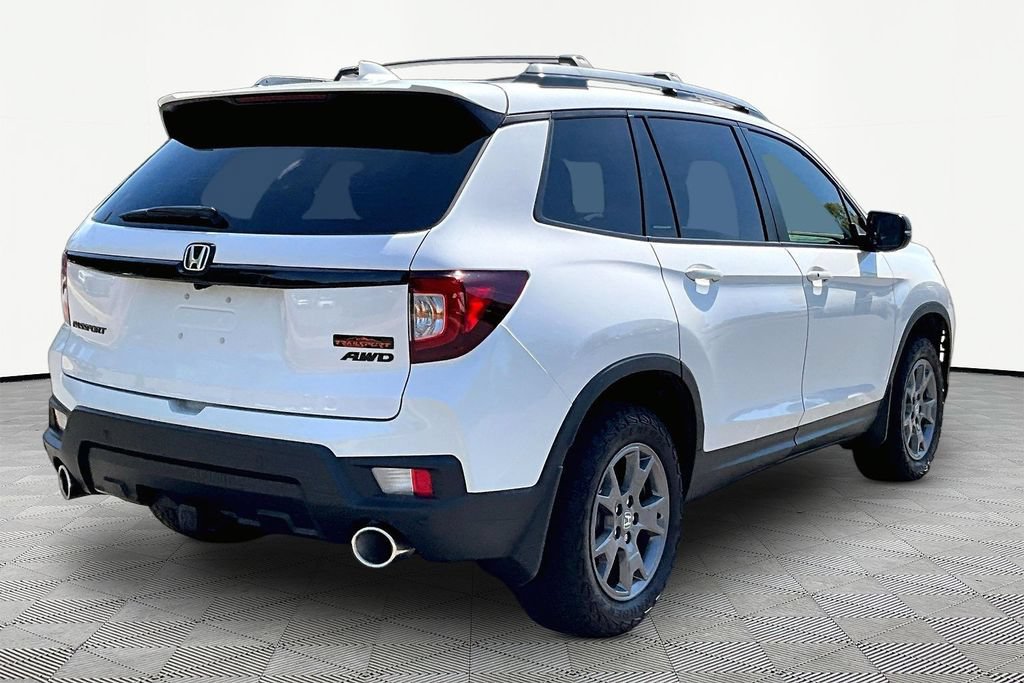 Used 2024 Honda Passport TrailSport image 6