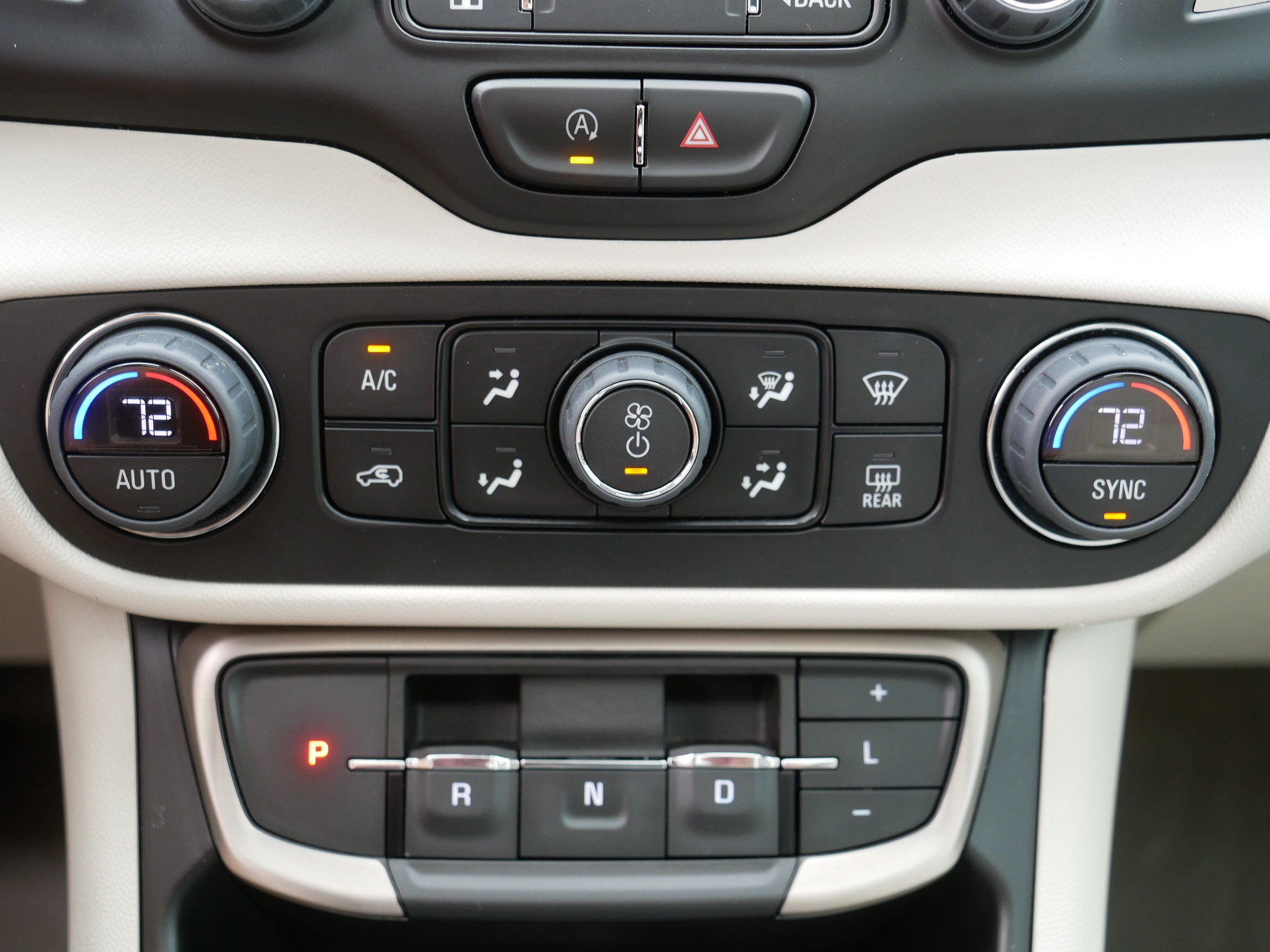 Used 2023 GMC Terrain Denali AWD/4WD image 23