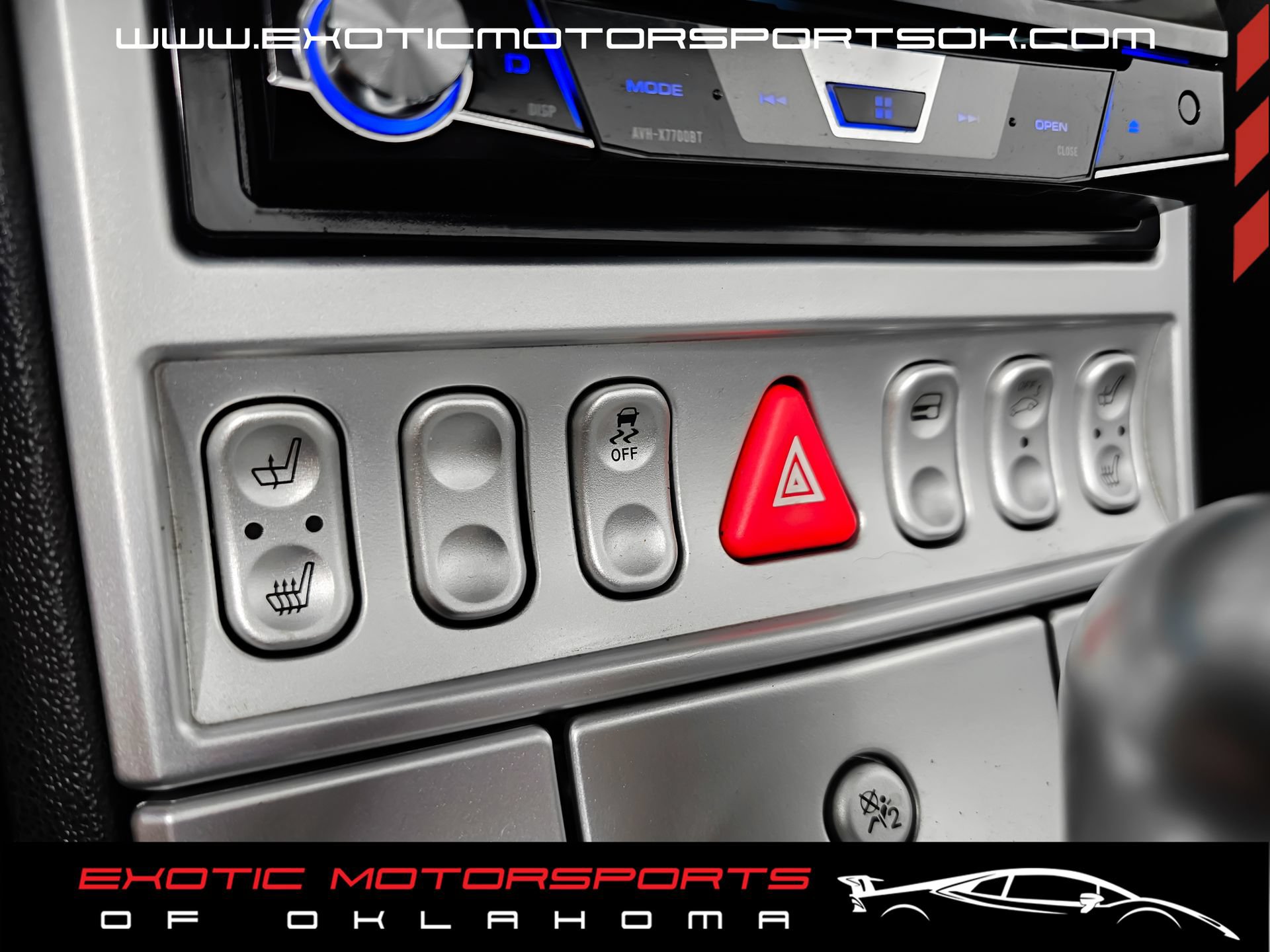 Used 2005 Chrysler Crossfire SRT-6 RWD image 33