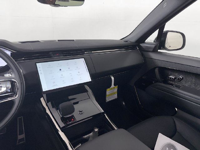 New 2026 Land Rover Range Rover Sport Dynamic SE AWD/4WD image 26
