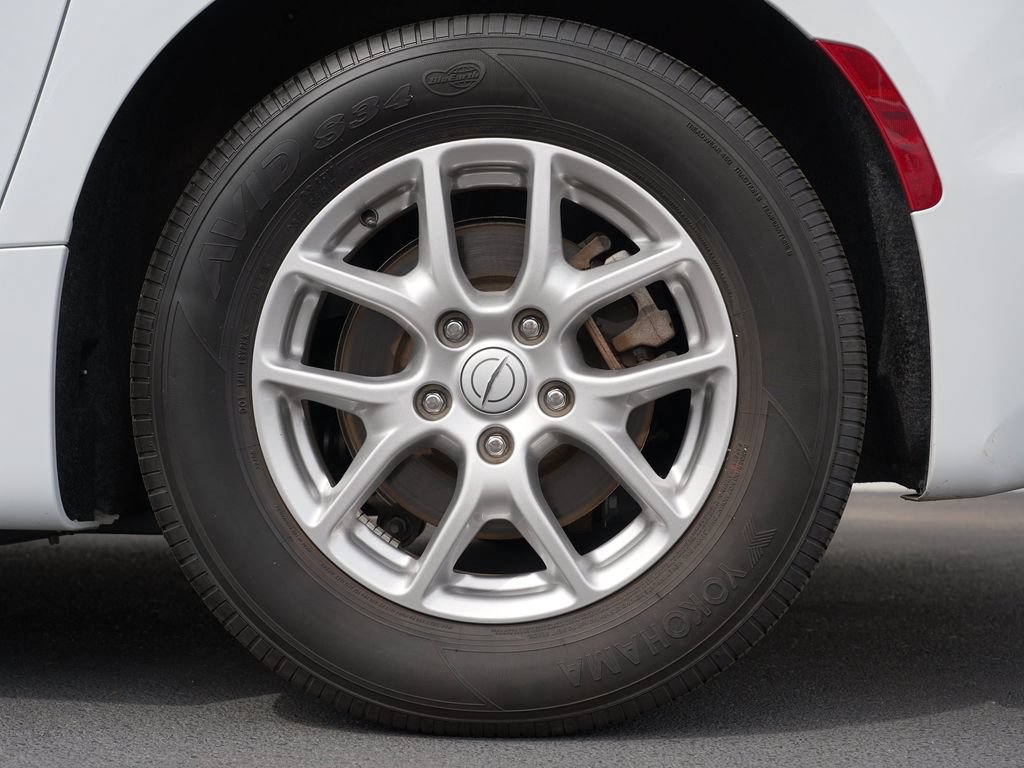 Used 2025 Chrysler Pacifica Select FWD image 34