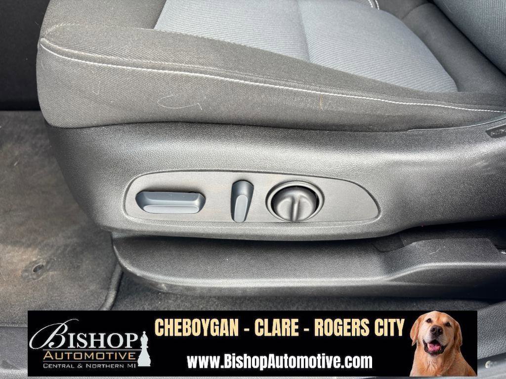 Used 2023 Chevrolet Blazer LT w/ Convenience Package image 32