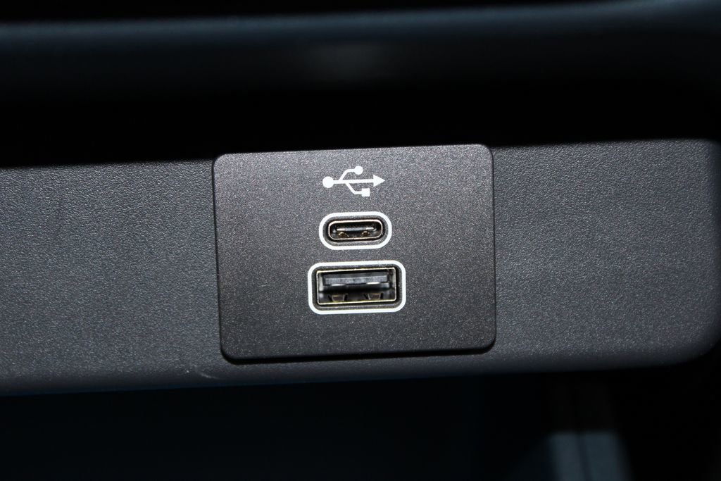 New 2026 Ford Maverick XLT image 37