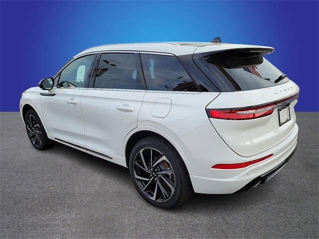 New 2024 Lincoln Corsair Grand Touring image 4