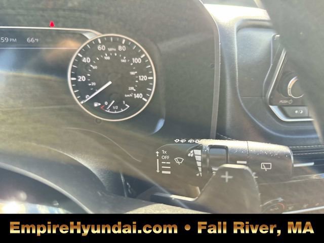 Used 2022 Nissan Rogue SV image 28