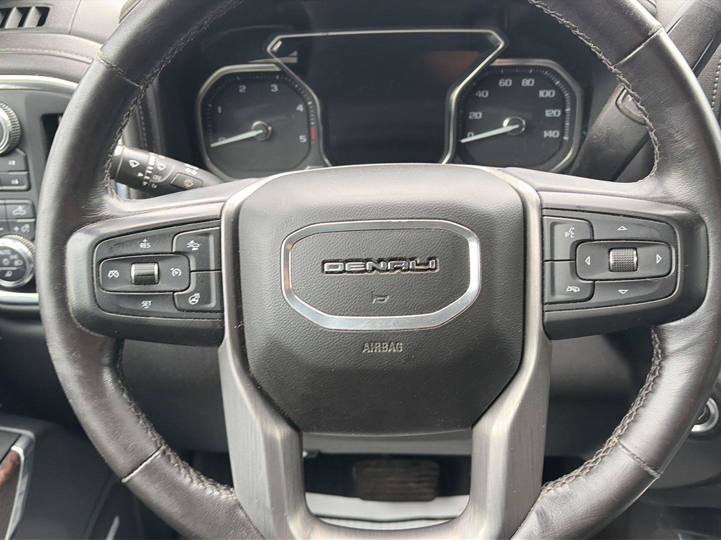 Used 2023 GMC Sierra 3500 Denali AWD/4WD image 12