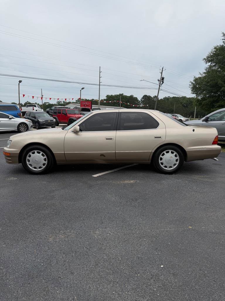 Used 1996 Lexus LS 400 RWD image 8